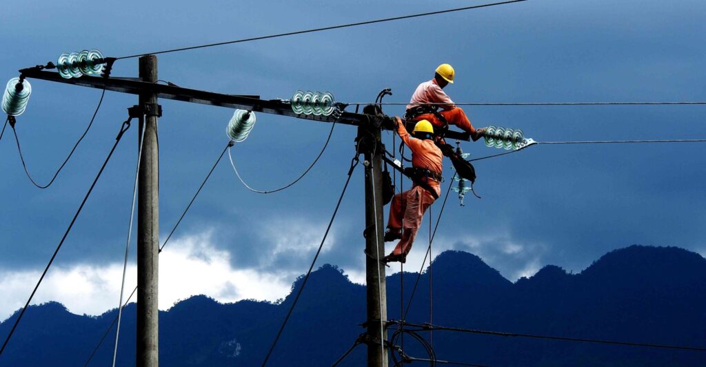 Lineman jobs