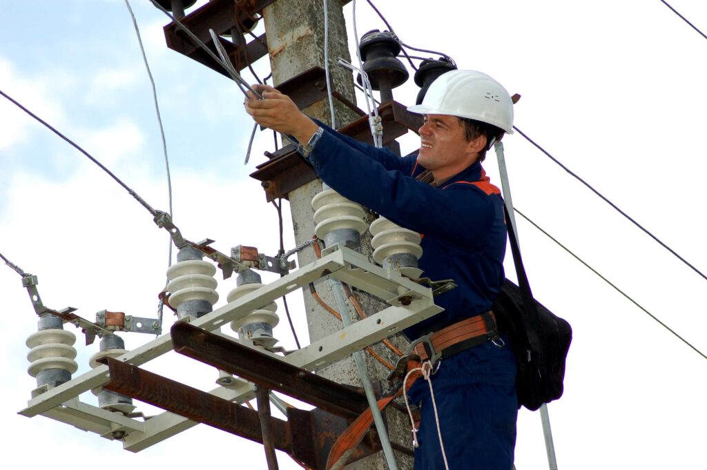 lineman working time